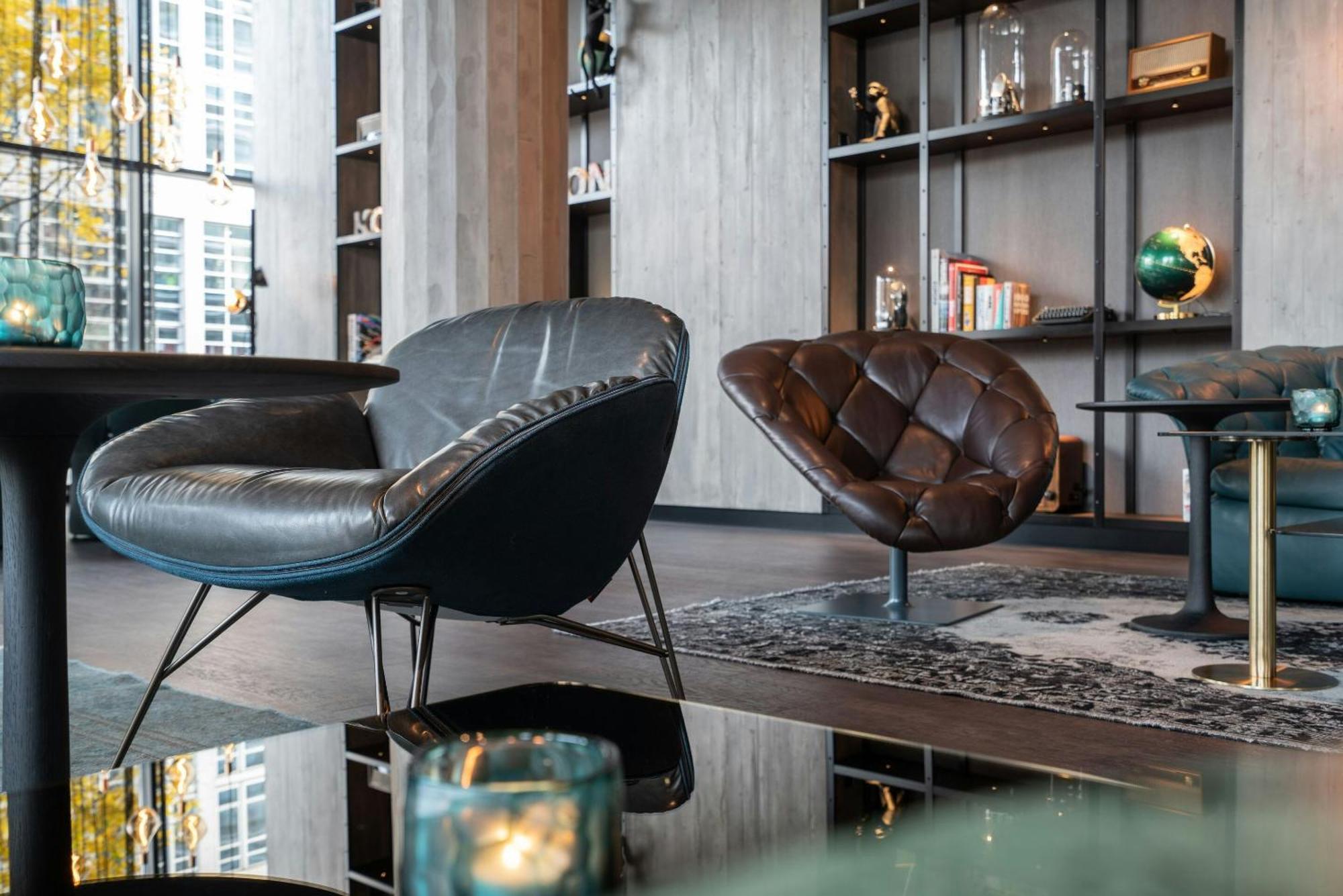Motel One Berlin-Spittelmarkt — Foto 1